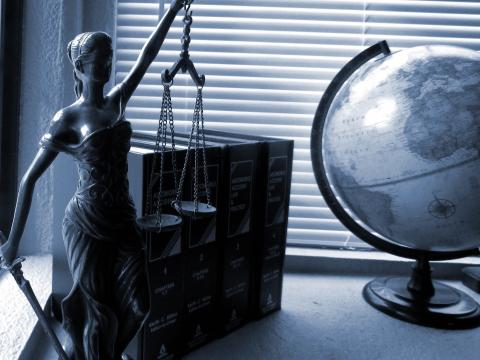 statue of lady justice