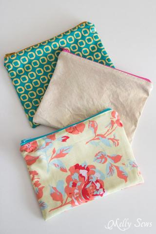 zipper pouch thumbnail