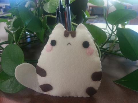 felt cat