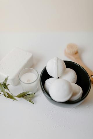 diy bath bomb