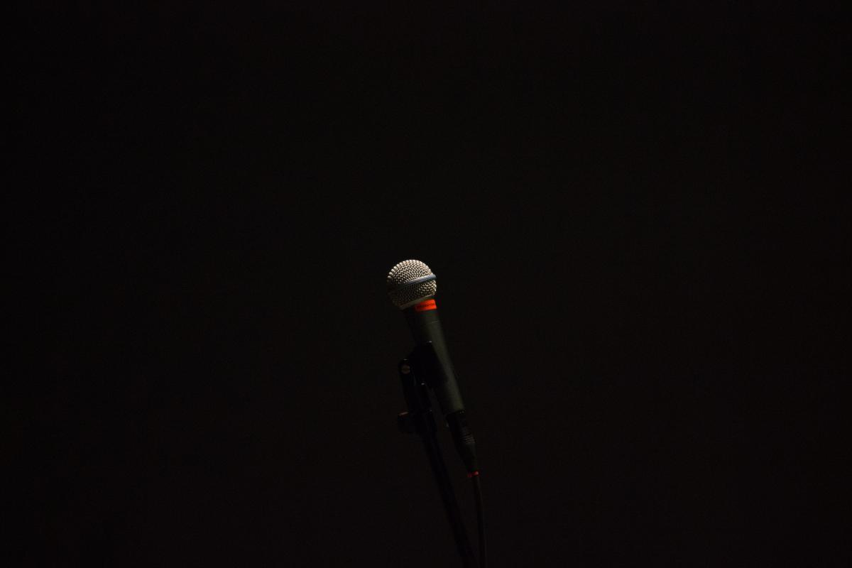 Microphone Open Mic Night